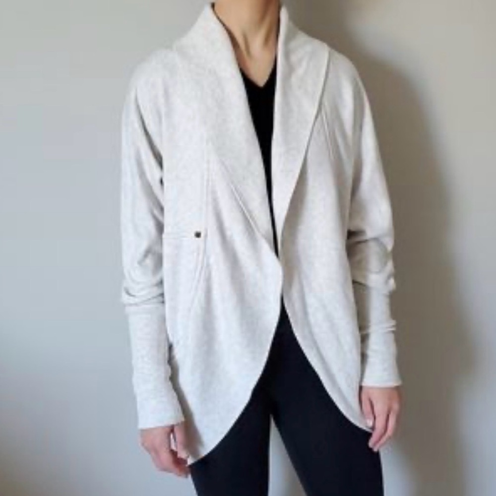 ARITZIA Wilfred Cocoon Cardigan | M | Soft Grey